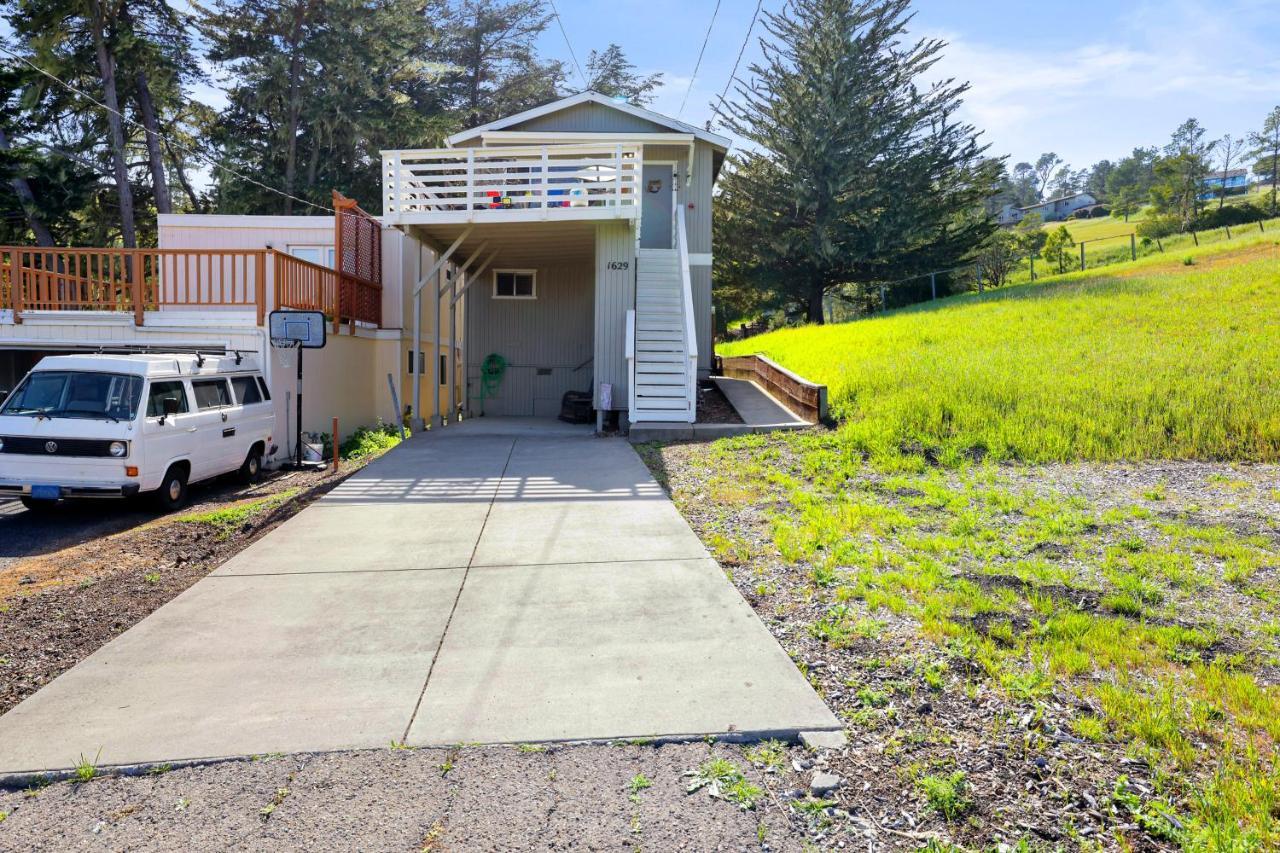 Cambria Escape Villa Exterior photo