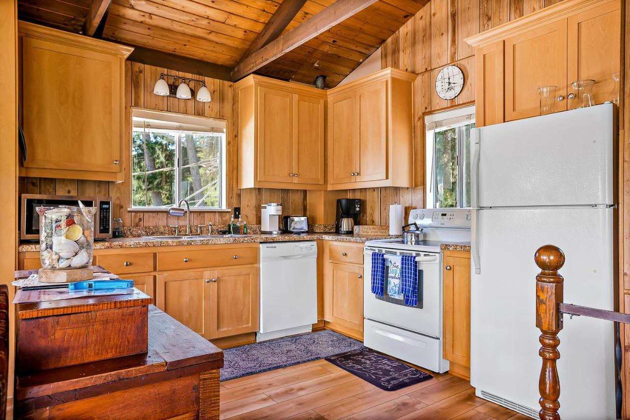 Cambria Escape Villa Exterior photo