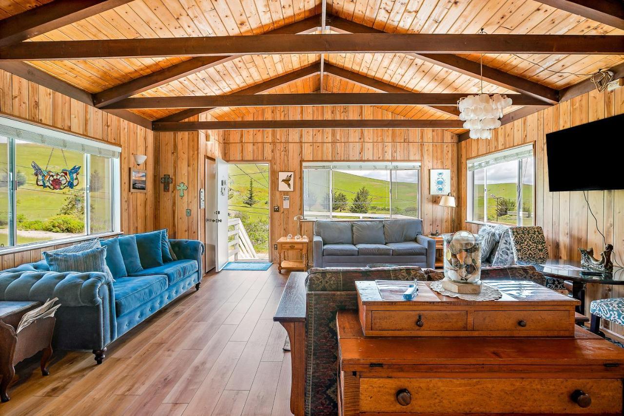 Cambria Escape Villa Exterior photo